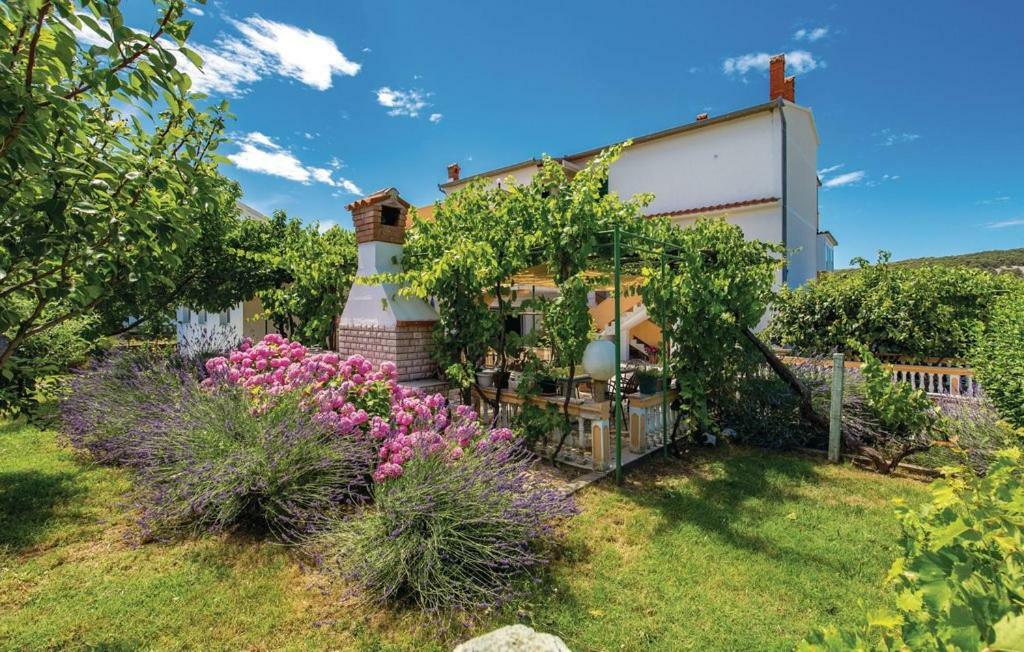 Hause Lupic Rab Town Exterior foto