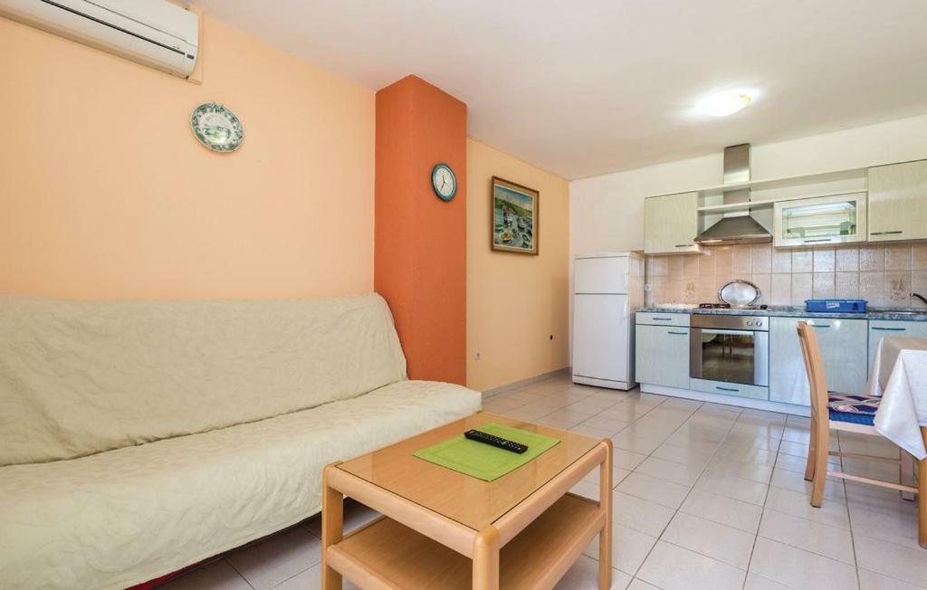 Hause Lupic Rab Town Exterior foto